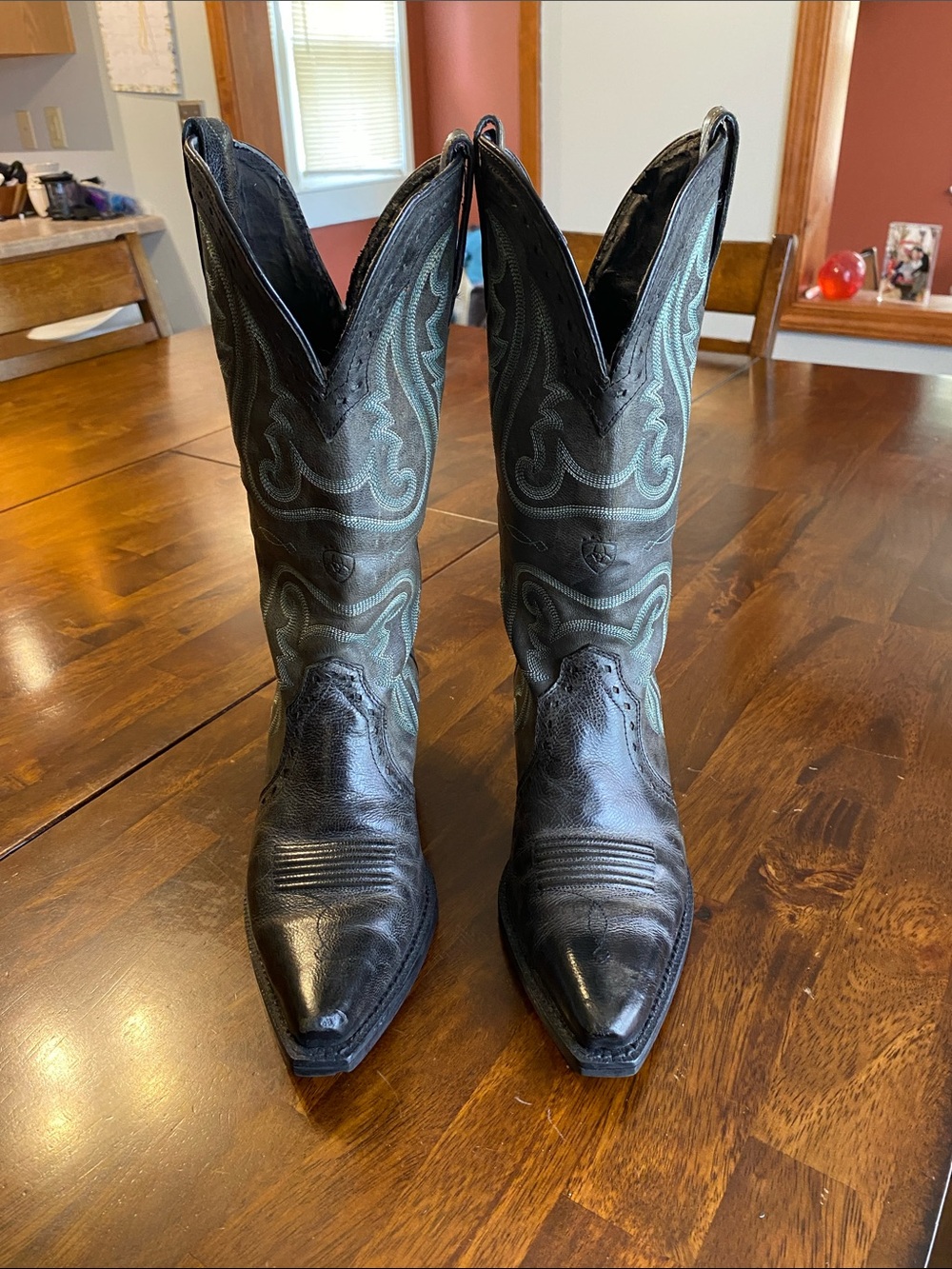 Ariat Black and dark green Leather Western Boots with Teal Stitching
